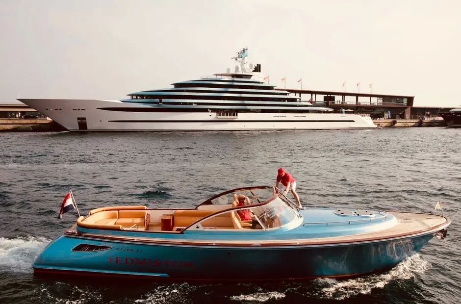 Private Tender